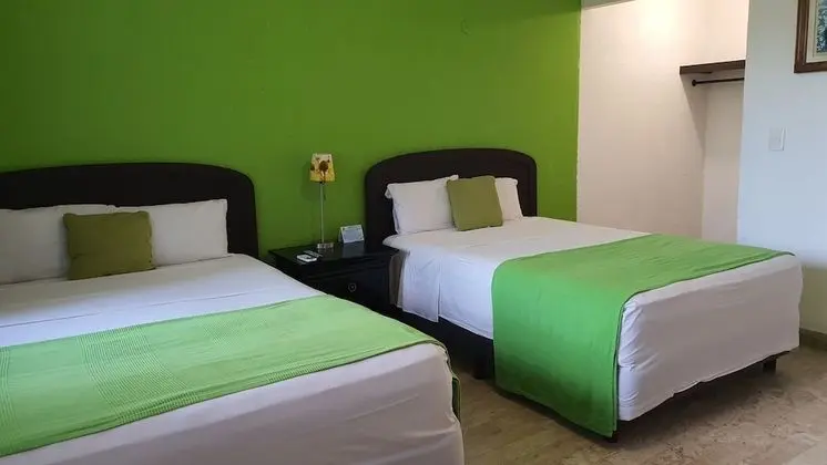 Design Tek Büyük Yataklı Oda