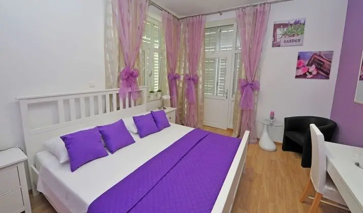 Deluxe Tek Büyük Yataklı Oda, Balkon, Şehir Manzaralı