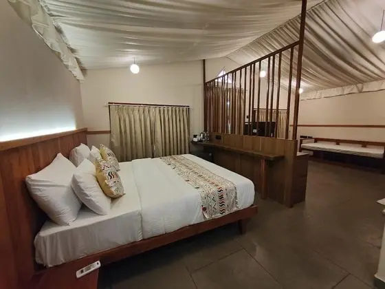 Royal Kır Evi