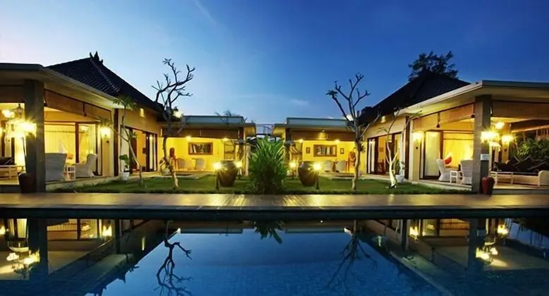 Luxury Villa, 2 Yatak Odası, Kişiye Özel Havuzlu, Havuz Kenarı