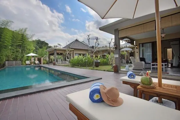 Luxury Villa, 2 Yatak Odası, Kişiye Özel Havuzlu, Havuz Kenarı