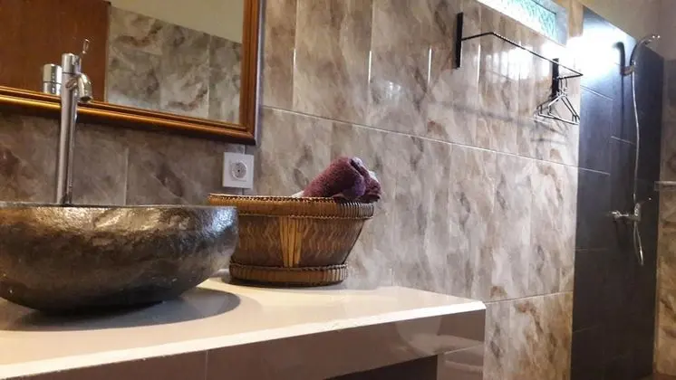 Tek Büyük Yataklı Oda