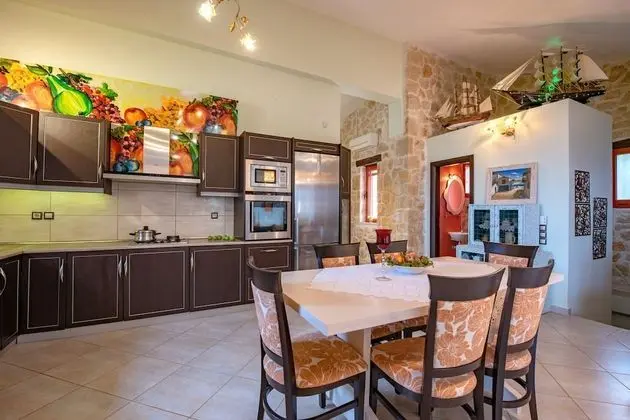 Villa, 2 Yatak Odası, Sigara İçilmez