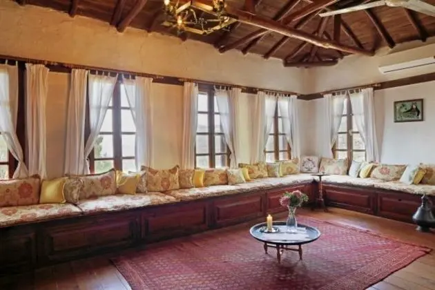 House, Doğa Manzaralı, Şömineli