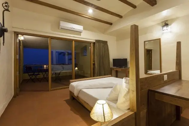 Deluxe Tek Büyük Yataklı Oda, 1 Çift Kişilik Yatak, Balkon, Vadi Manzaralı