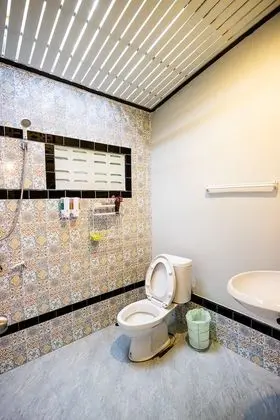 Standard Air Condition Room (Shared Bathroom)