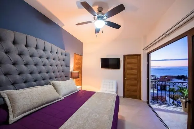 Condo 2BR