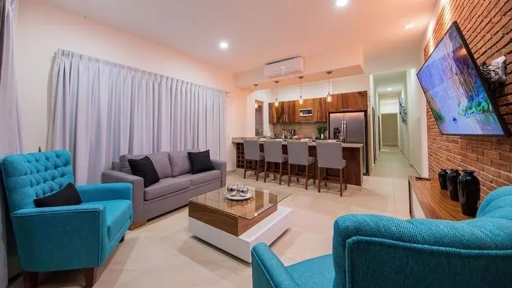 Condo 2BR