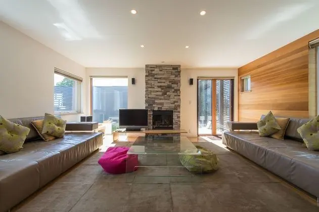 Ezo 365 House 4 Bedrooms