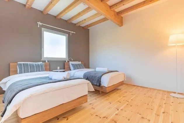 Deluxe Kır Evi, Birden Çok Yatak Odası, Sigara İçilmez, Dağ Manzaralı (2 Bedroom+1 Studio Bedroom)