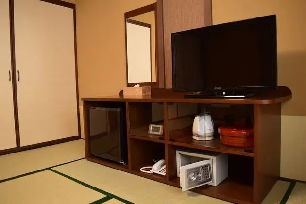 Traditional Oda, Ortak Banyo (Main Building)