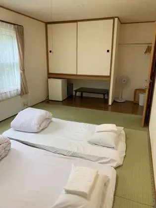 Traditional Oda, Ortak Banyo (Japanese Style, for 4 Guests)