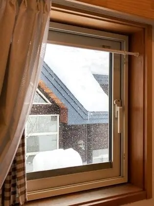 Dağ Evi, Balkon, Dağ Yamacı
