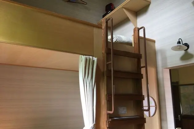Ortak Ranzalı Oda, Sadece erkekler için (4 Adults)