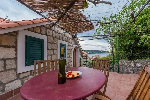 Villa (Six Bedroom Villa with Terrace and Sw)