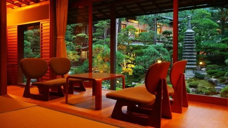 Traditional Oda (29sqm, Up to 6 person)