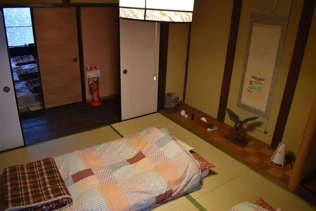 Apart Daire (Nishioji Kado)