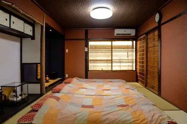 Apart Daire (Nishioji Tanuki)