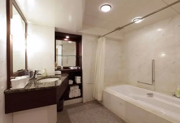Deluxe Dört Kişilik Oda, Sigara İçilmez