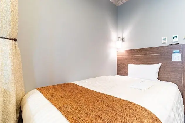 Tek Kişilik Oda, Sigara İçilmez (No Bath Tub, 4 Nights Stay)
