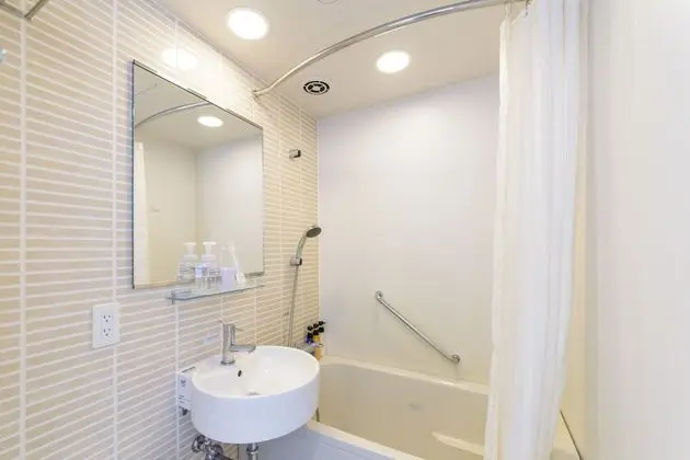 Tek Kişilik Oda, Sigara İçilmez