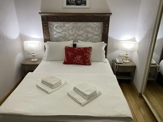 Superior Tek Büyük Yataklı Oda
