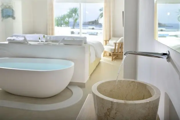 Elegant Suite, Sea View with Private Pool