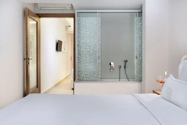 Executive Suite, Jetted Tub, Sea View with Private pool