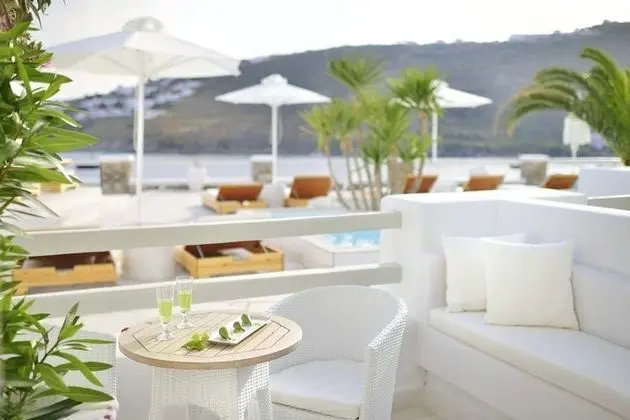 Executive Suite, Jetted Tub, Sea View with Private pool