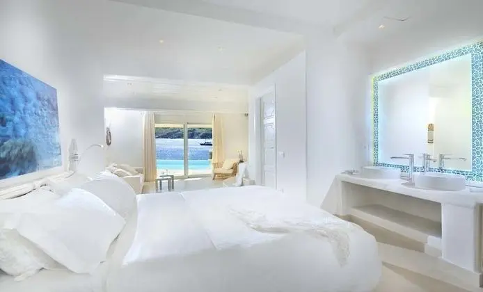 Myconian Grand Suite with Outdoor Sharing Pool, Sea View