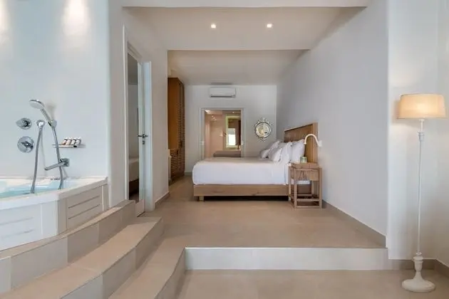 Myconian Grand Suite with Outdoor Sharing Pool, Sea View