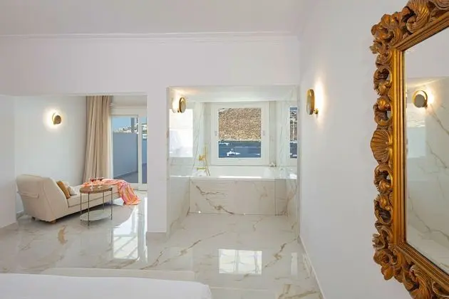 Nissaki VIP Suite with Indoor Hot Tub, Sea View