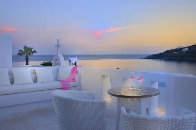 Nissaki VIP Suite with Indoor Hot Tub, Sea View