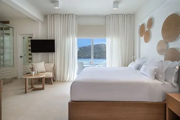 Sunshine Junior Suite, Sea View