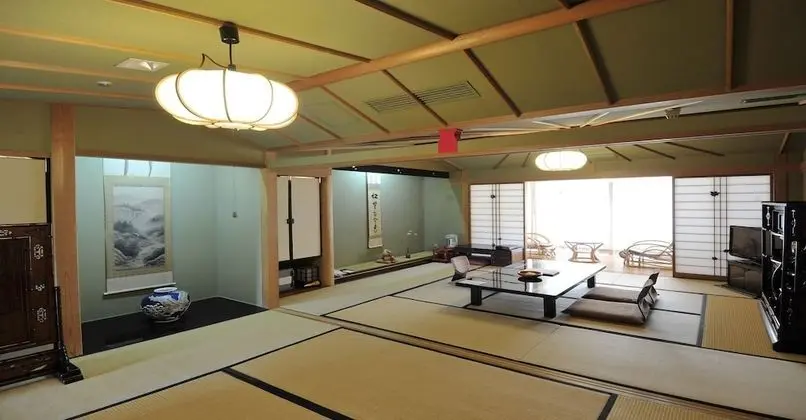 Traditional Oda, Sigara İçilmez (Superior, Japanese Style)