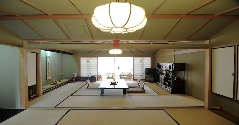 Traditional Oda, Sigara İçilmez (Superior, Japanese Style)