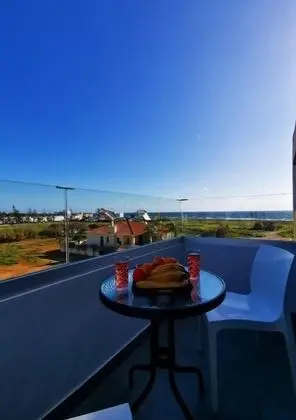 Superior Apart Daire, Deniz Manzaralı (Apartment)