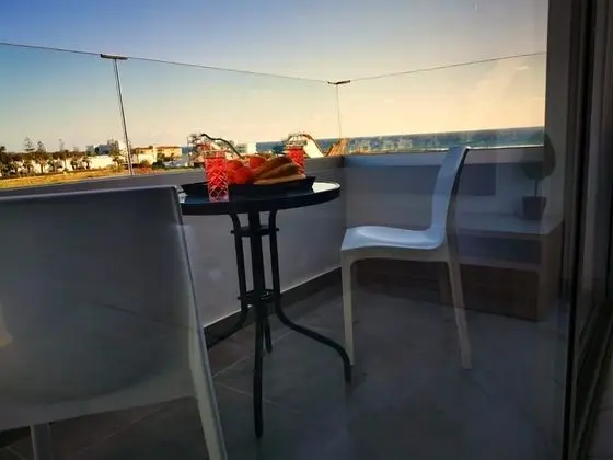 Superior Apart Daire, Deniz Manzaralı (Apartment)