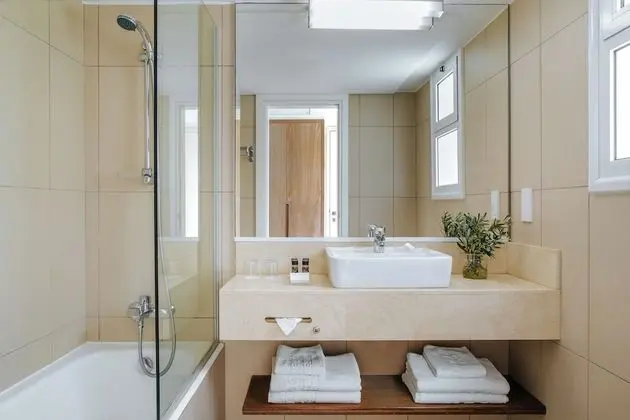 Standard Oda, Bahçe Manzaralı