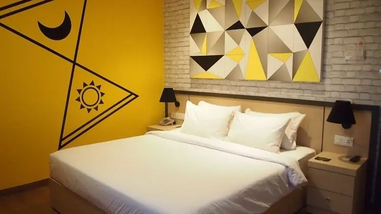 Sunshine Day Room