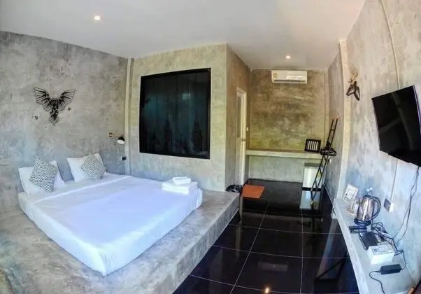 Standard Air Room