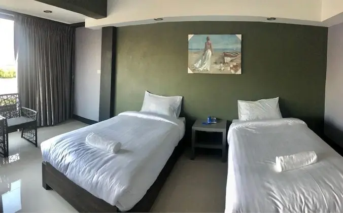 Tek Büyük veya İki Ayrı Yataklı Oda, Sigara İçilmez