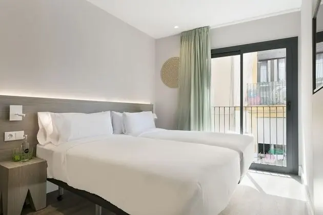 Miniroom