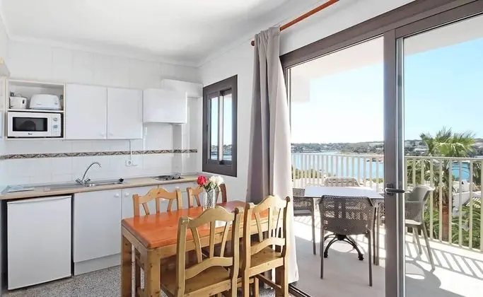 Apart Daire, 1 Yatak Odası, Balkon, Bahçe Manzaralı