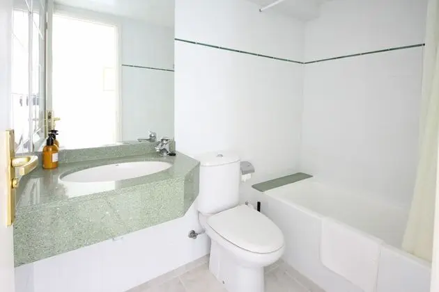 Apart Daire, 1 Yatak Odası, Balkon, Bahçe Manzaralı