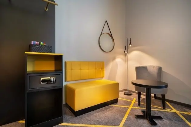 Comfort Tek Büyük Yataklı Oda