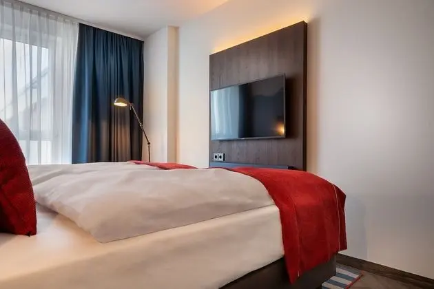 Deluxe Oda, Birden Çok Yatak, Sigara İçilmez