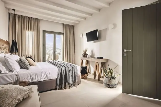 Deluxe Junior Suite