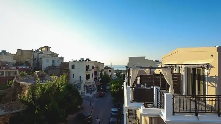 Apart Daire, Balkon