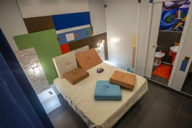 Design Oda (Futuristic)